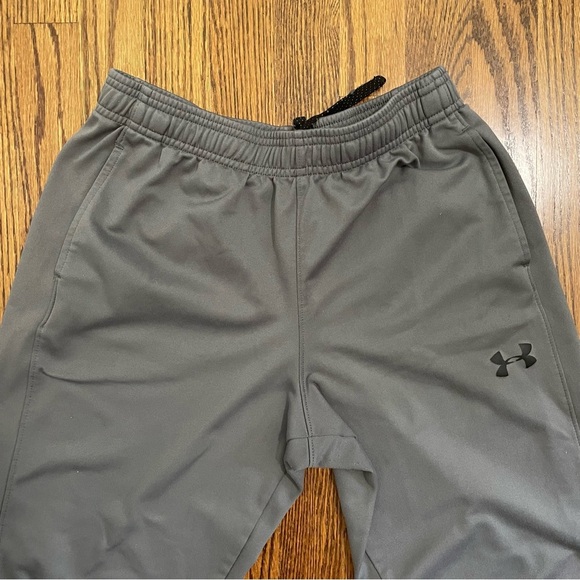 Under Armour Boys Athletic Pant Gray Black Size Large - Picture 2 of 10
